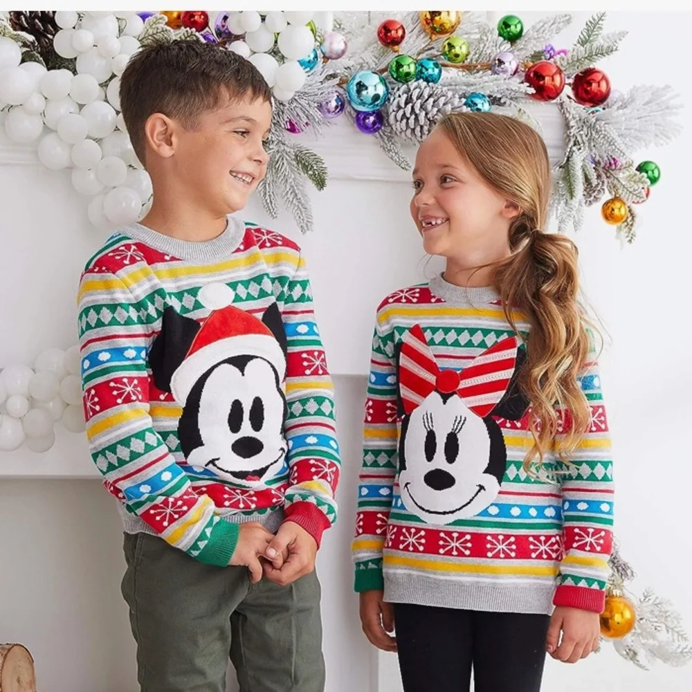 Disney Store Mickey Family Holidays Boys Sweater - Picture 9 of 10